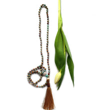 Lade das Bild in den Galerie-Viewer, Mala, Malakette,Mala kette, Meditationskette, Yogakette, Malakette handgemacht, 108 perlen Mala, Handgemachte Mala,