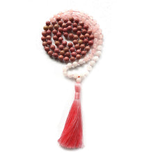 Lade das Bild in den Galerie-Viewer, Mala, Malakette,Mala kette, Meditationskette, Yogakette, Malakette handgemacht, 108 perlen Mala, Handgemachte Mala,
